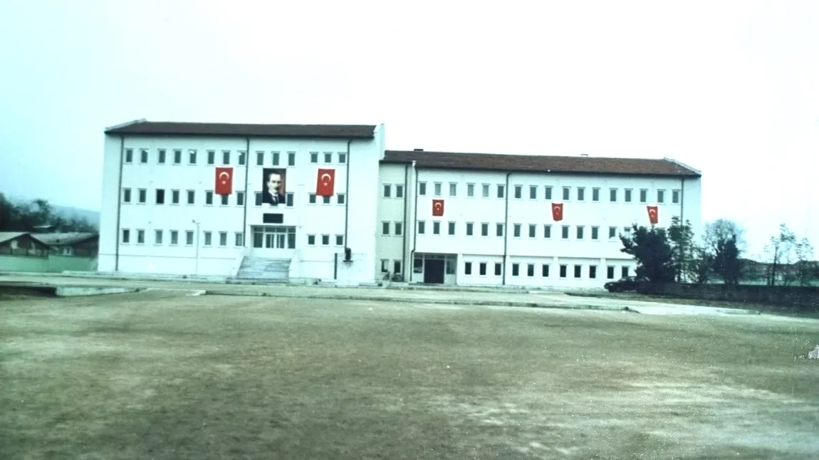 Atike Hanım Anadolu Lisesi fotoğrafı