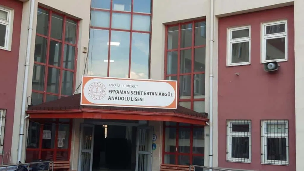 Eryaman Şehit Ertan Akgül Anadolu Lisesi fotoğrafı