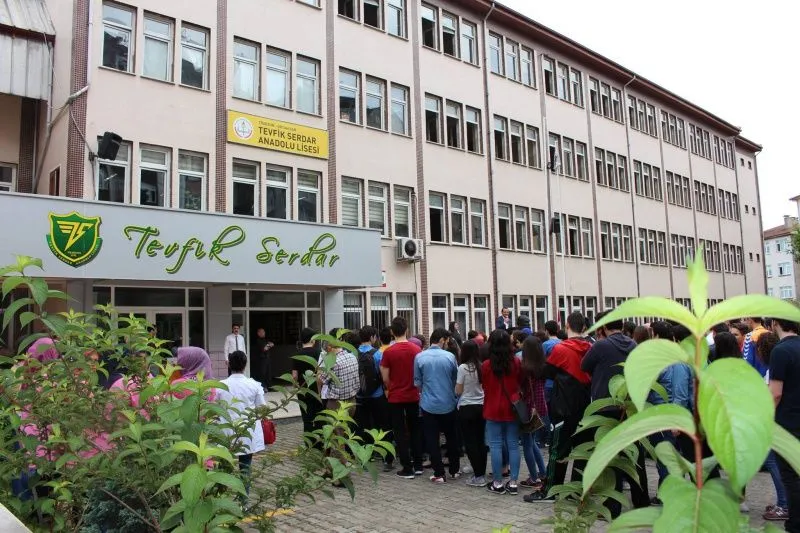 Tevfik Serdar Anadolu Lisesi fotoğrafı