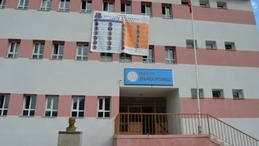 Ziya Paşa Ortaokulu fotoğrafı