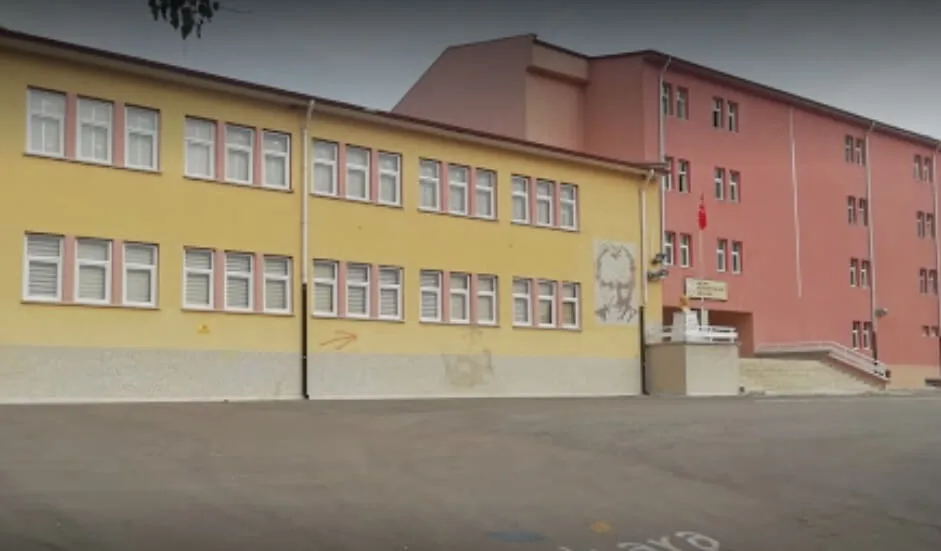 Nallıhan Şehit Vural Arıcı Anadolu Lisesi