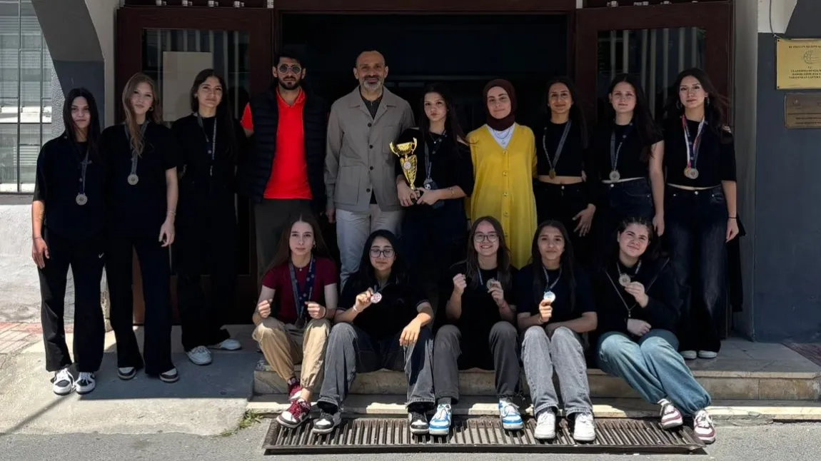 Avcılar Anadolu Lisesi fotoğrafı