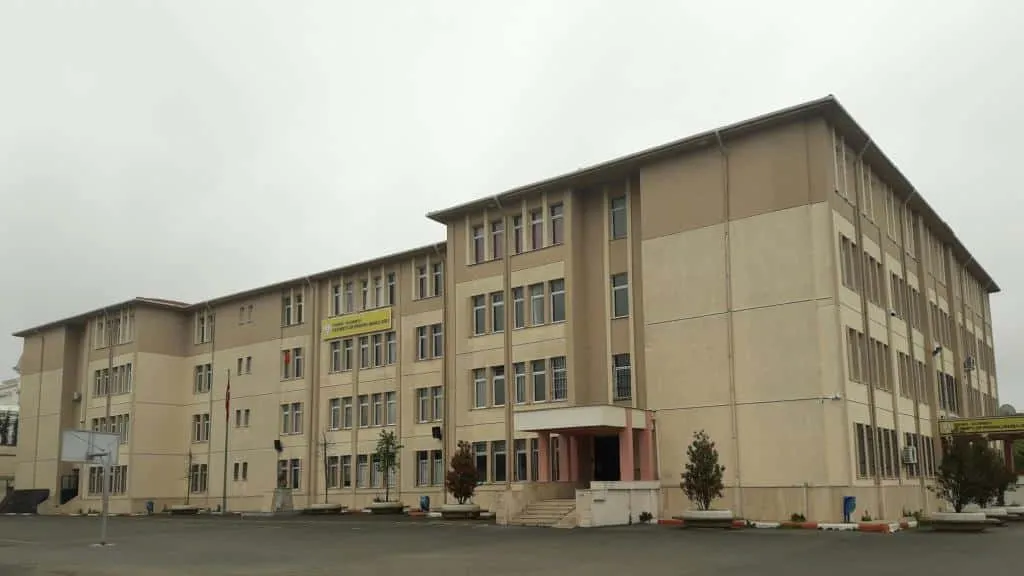 Sultanbeyli Çok Programlı Anadolu Lisesi fotoğrafı