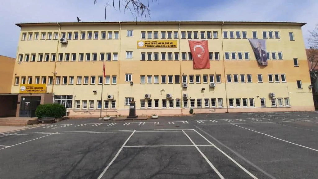Maltepe Kız Mesleki Ve Teknik Anadolu Lisesi