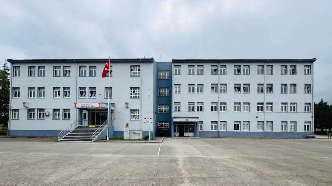 İznik Anadolu Lisesi fotoğrafı