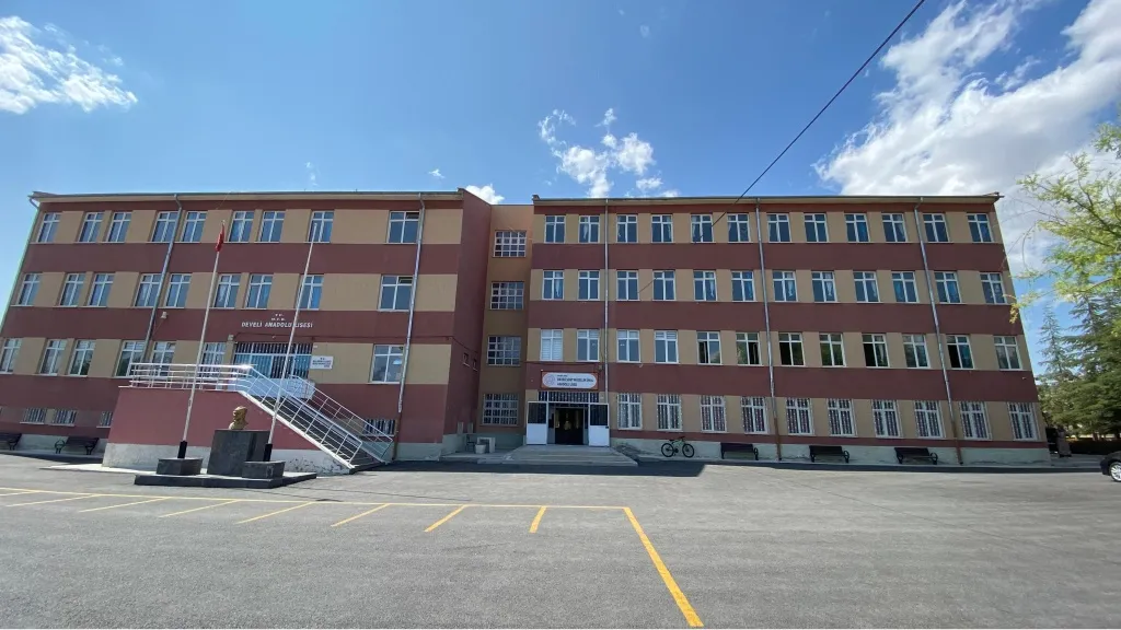 Develi Şehit Müsellim Ünal Anadolu Lisesi fotoğrafı