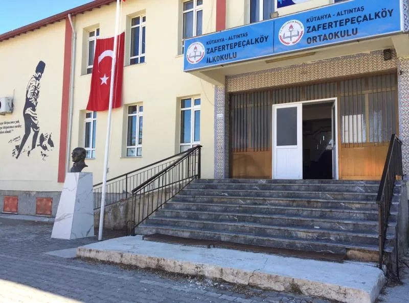 Zafertepe Çalköy Ortaokulu fotoğrafı