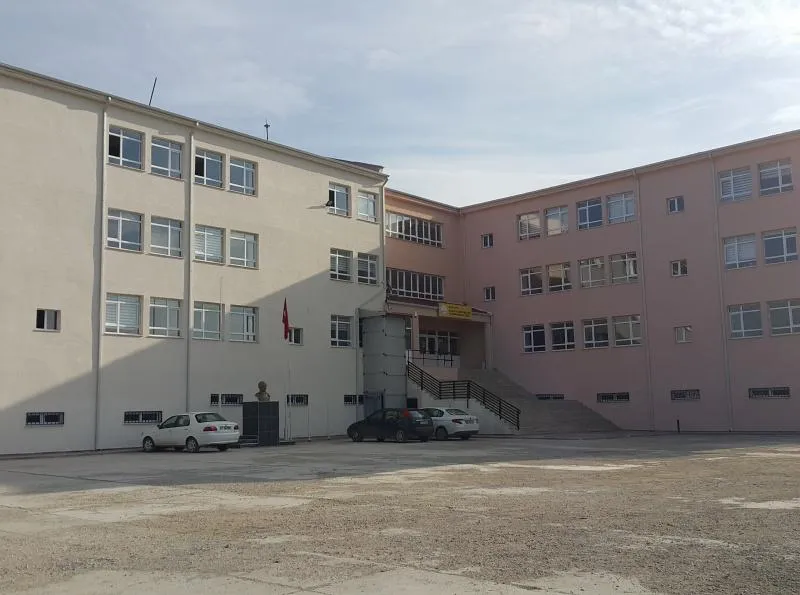 Bozüyük Selahattin Şeker Turizm Mesleki Ve Teknik Anadolu Lisesi fotoğrafı