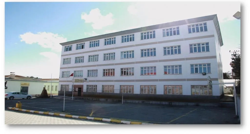Ahlat Mesleki Ve Teknik Anadolu Lisesi fotoğrafı