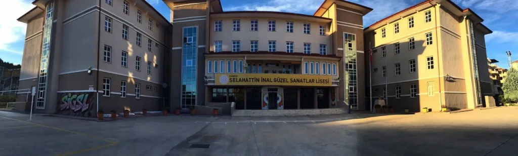 Selahattin İnal Güzel Sanatlar Lisesi fotoğrafı
