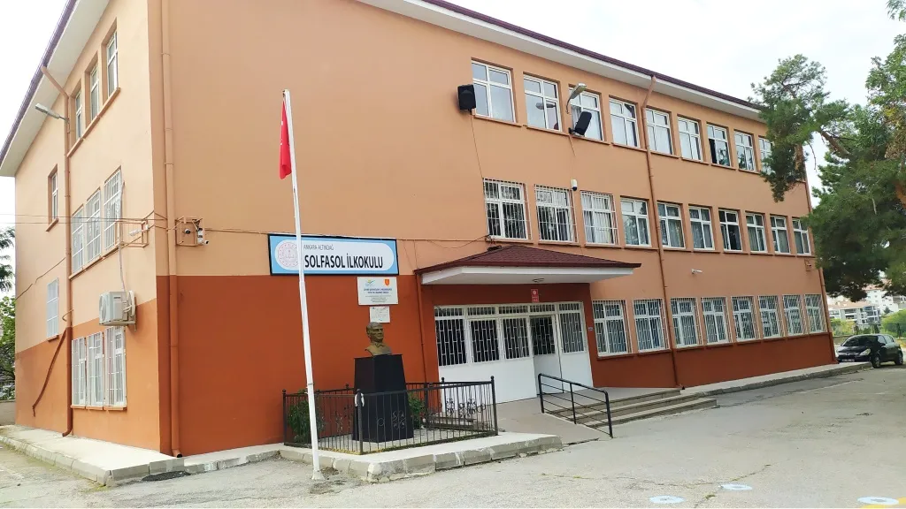 Solfasol İlkokulu