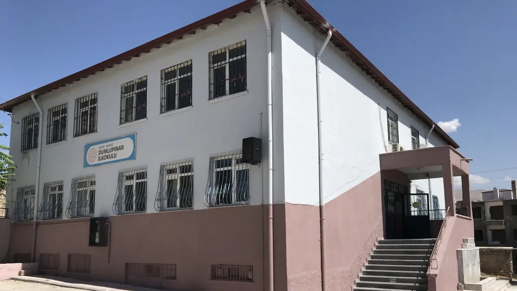 Dumlupınar İlkokulu fotoğrafı