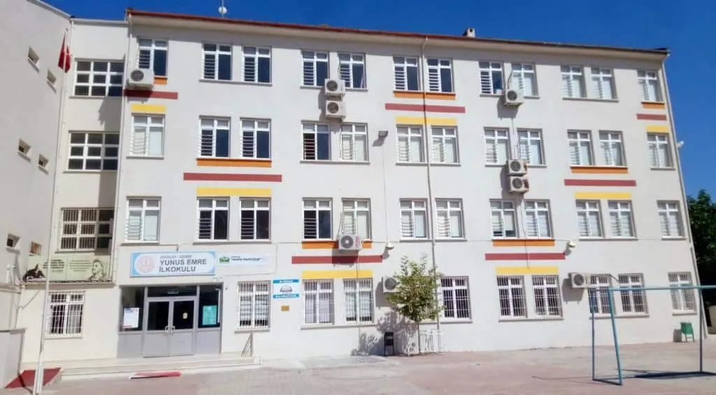 Yunus Emre İlkokulu