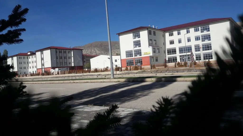 Narman Ticaret Mesleki Ve Teknik Anadolu Lisesi fotoğrafı