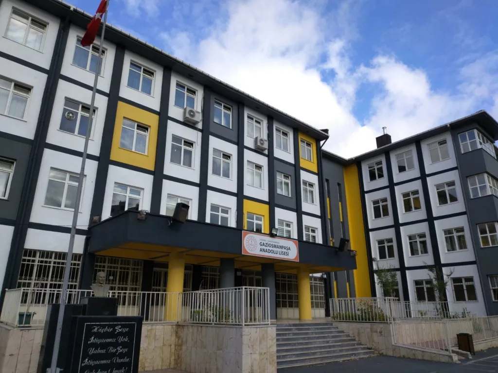 Gaziosmanpaşa Anadolu Lisesi fotoğrafı