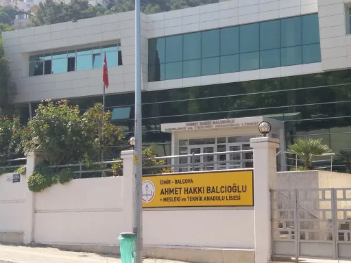 Balçova Ahmet Hakkı Balcıoğlu Ticaret Mesleki Ve Teknik Anadolu Lisesi