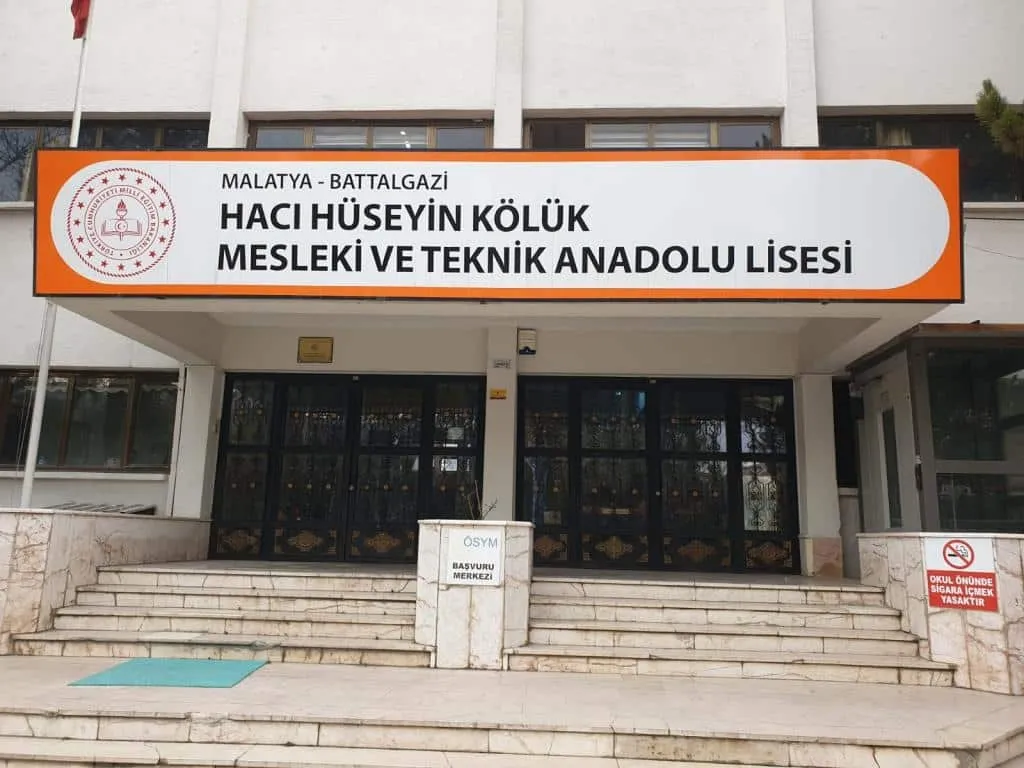 Hacı Hüseyin Kölük Ticaret Mesleki Ve Teknik Anadolu Lisesi