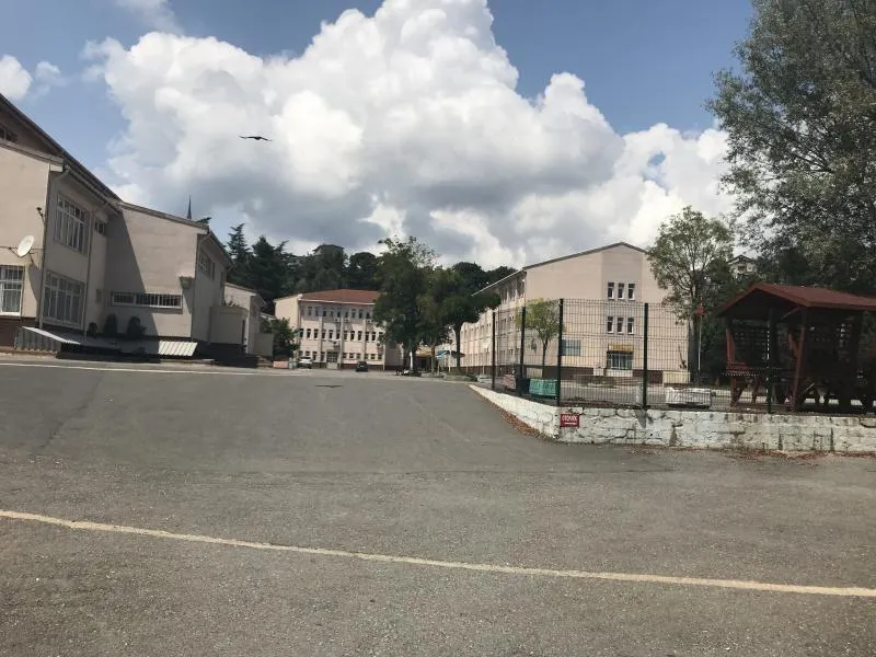 Şehit Ömer Halisdemir Mesleki Ve Teknik Anadolu Lisesi