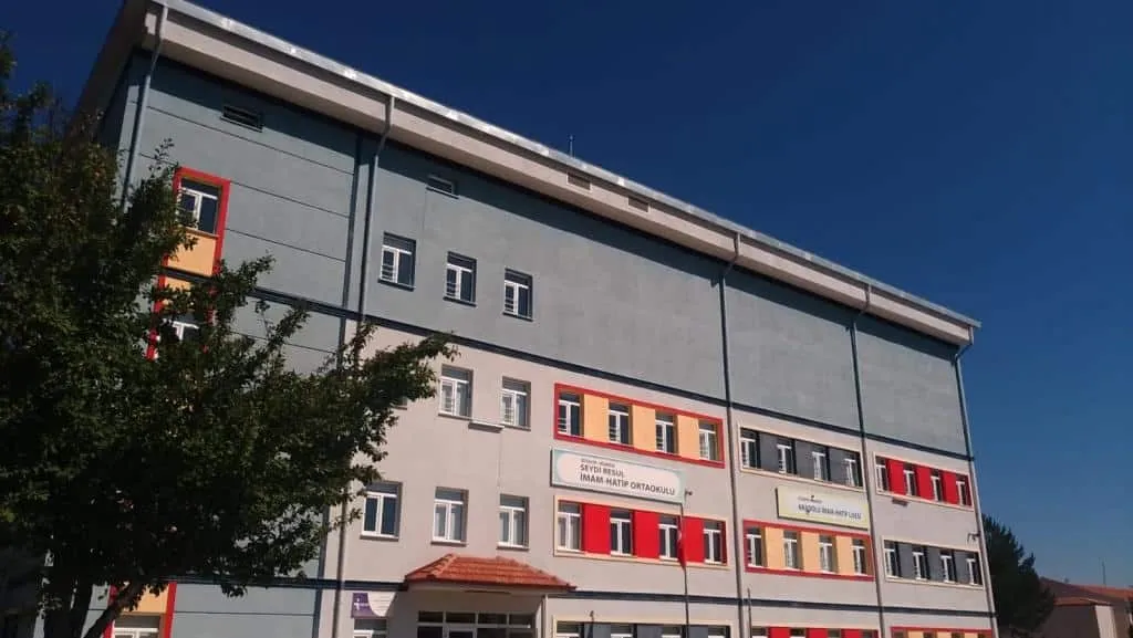 Hisarcık Anadolu İmam Hatip Lisesi fotoğrafı