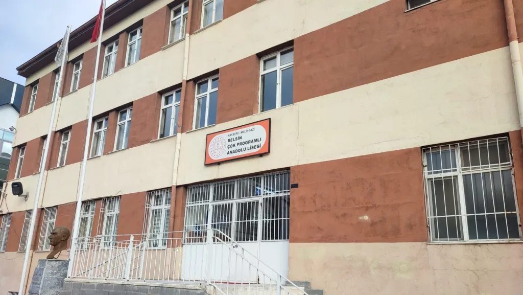 Belsin Çok Programlı Anadolu Lisesi