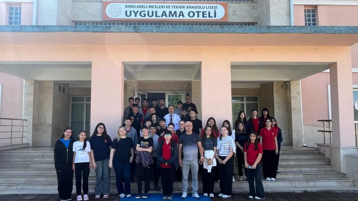 Kırklareli Turizm Mesleki Ve Teknik Anadolu Lisesi