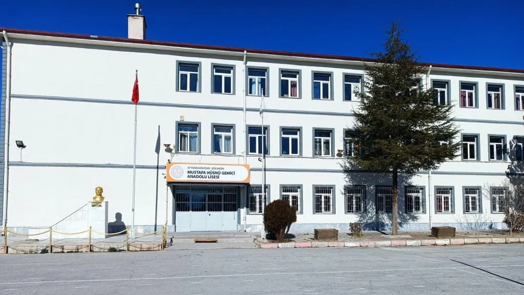 Mustafa Hüsnü Gemici Anadolu Lisesi fotoğrafı
