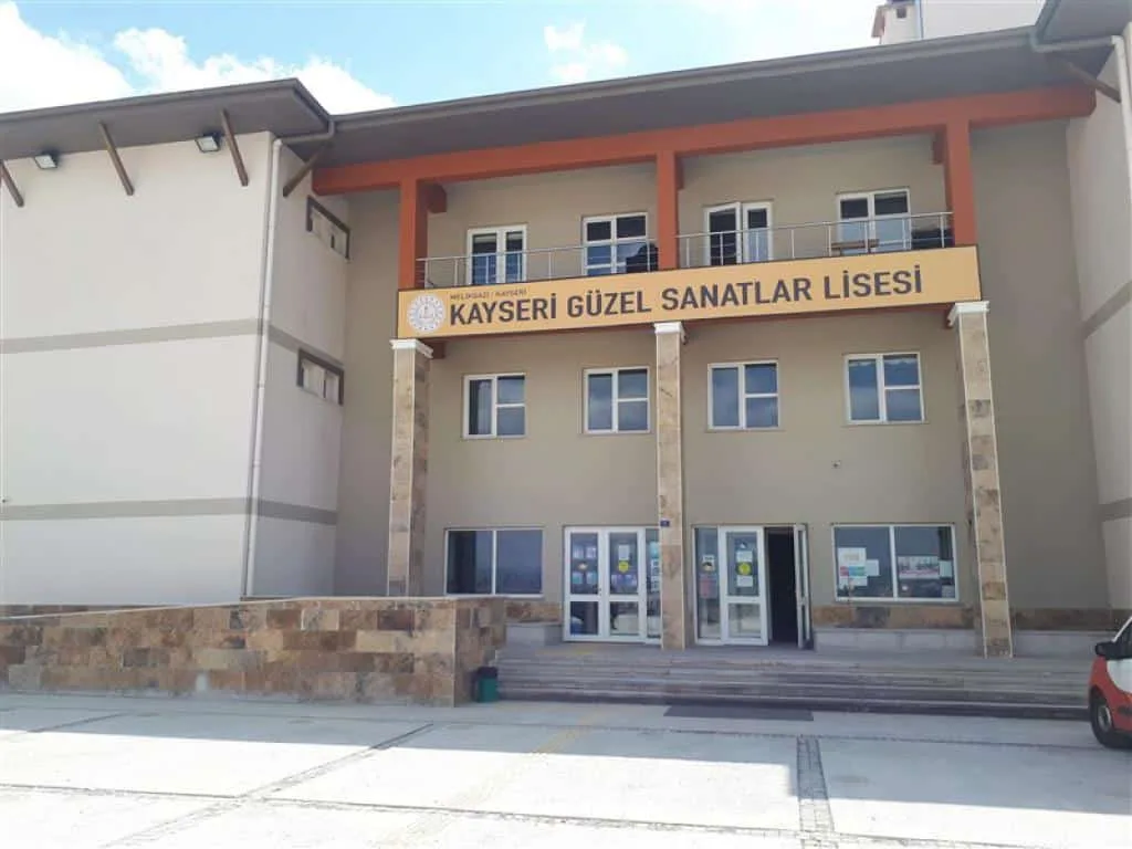 Kayseri Güzel Sanatlar Lisesi fotoğrafı