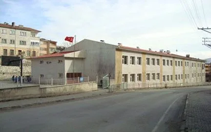Şair Zihni İlkokulu fotoğrafı