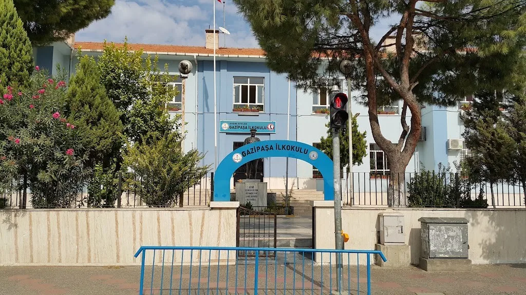 Gazipaşa İlkokulu fotoğrafı