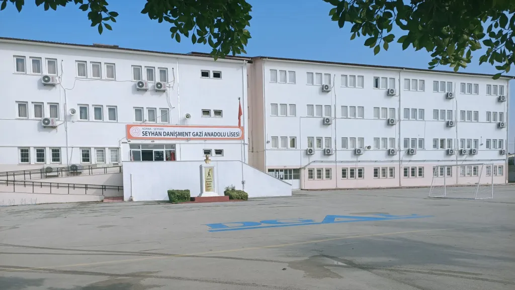 Seyhan Danişment Gazi Anadolu Lisesi