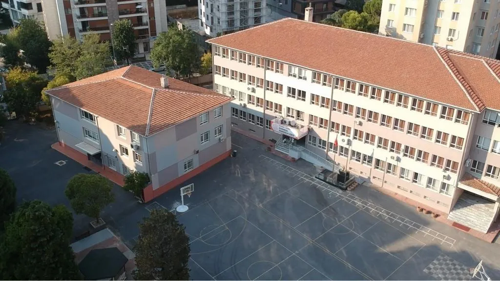 İstanbul Anadolu Lisesi