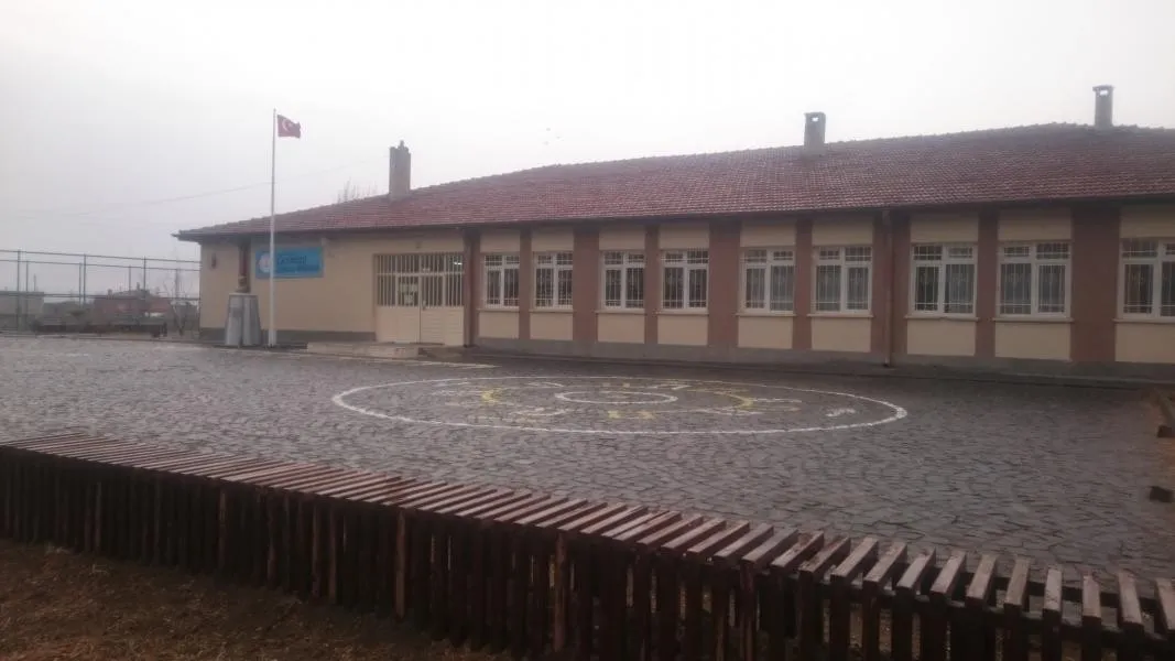 Çayırözü İlkokulu fotoğrafı