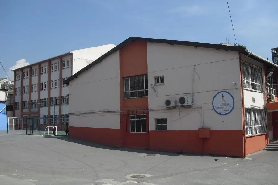 Hüviyet Bekir İlkokulu fotoğrafı