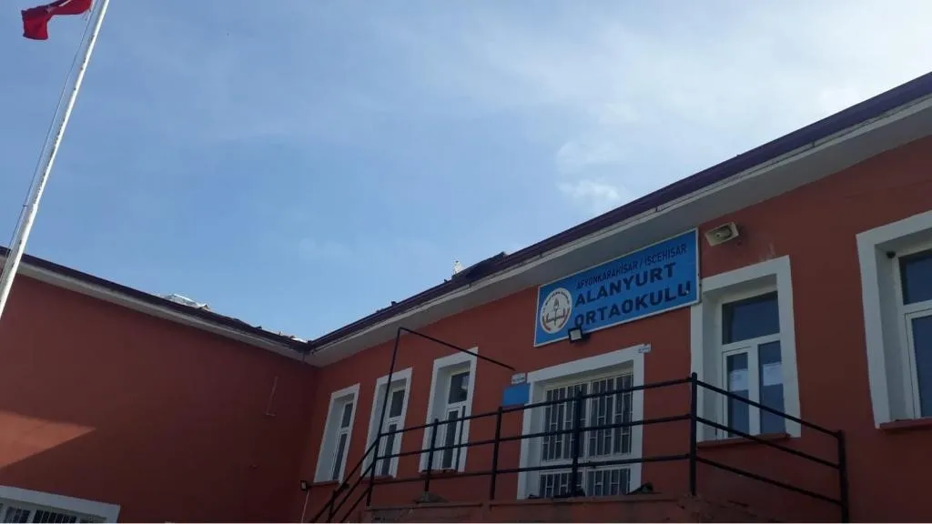 Alayurt Ortaokulu