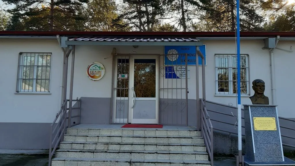Eskimengencik İlkokulu fotoğrafı
