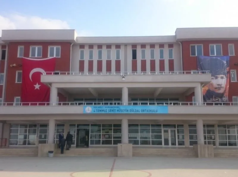 4 Temmuz Şehit Hüseyin Güldal Ortaokulu fotoğrafı