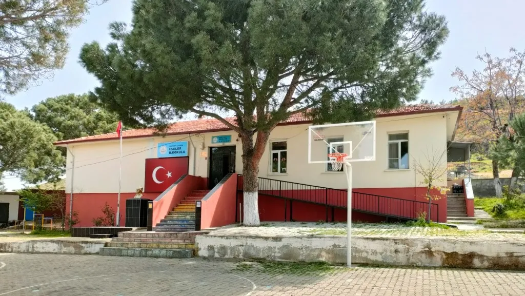 Eseler İlkokulu fotoğrafı