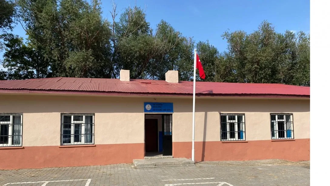 Bayatdoğanşalı Şeh. Er Hümbet Sayan İlkokulu fotoğrafı