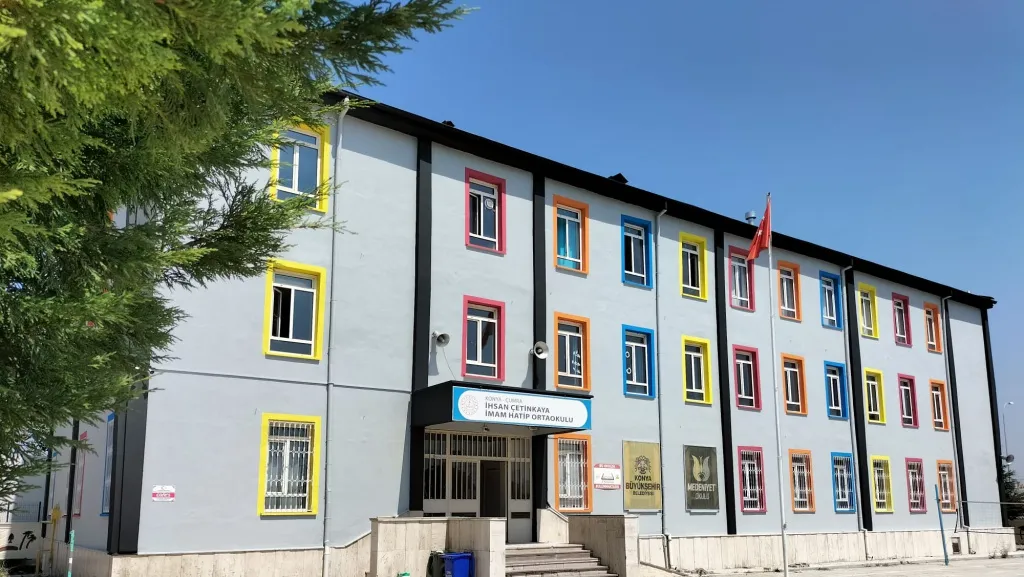 İhsan Çetinkaya İmam Hatip Ortaokulu fotoğrafı
