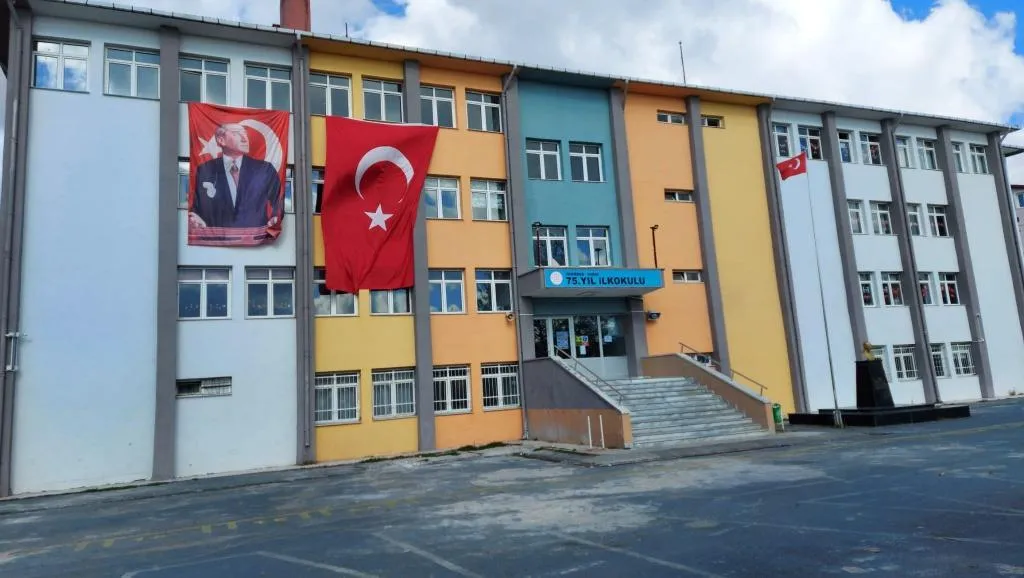 75.Yıl İlkokulu fotoğrafı