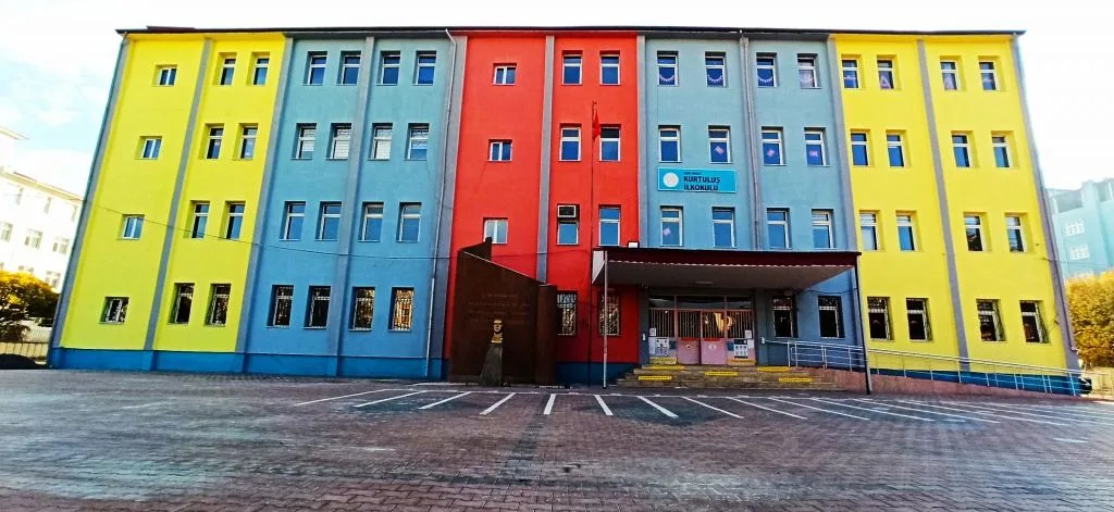 Kurtuluş İlkokulu fotoğrafı