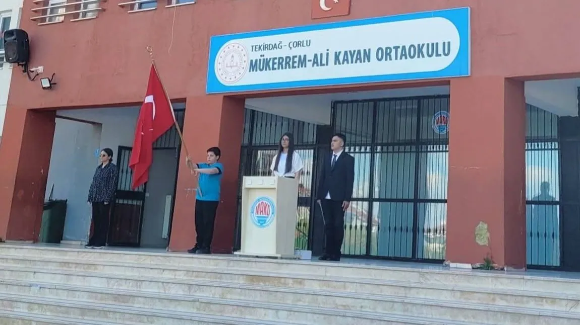 Mükerrem-Ali Kayan Ortaokulu fotoğrafı