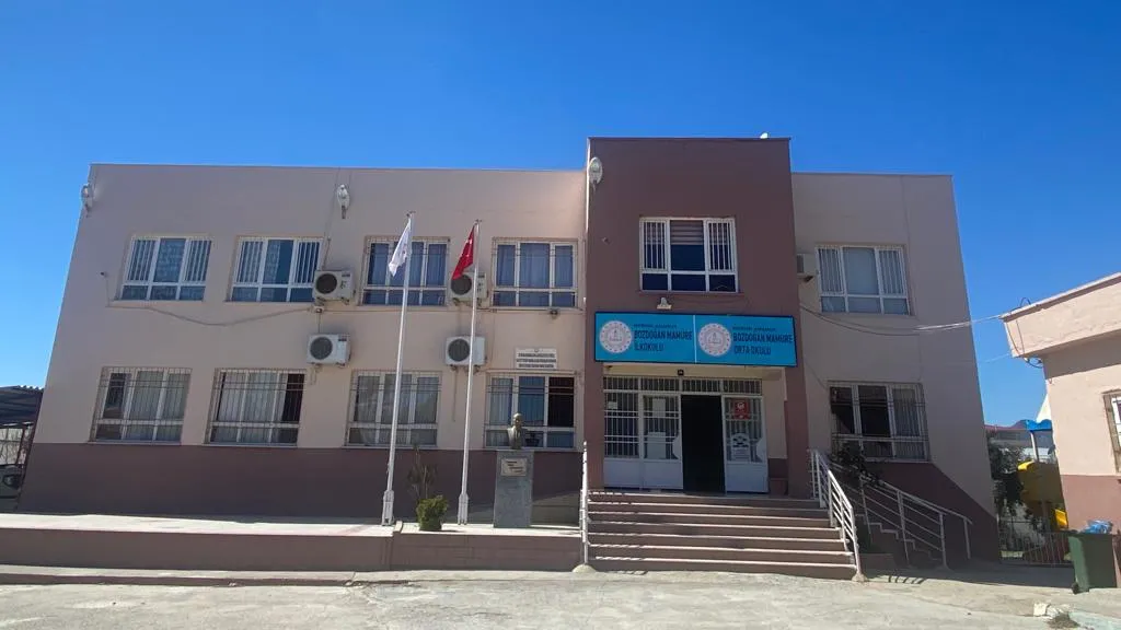 Bozdoğan Mamure Ortaokulu