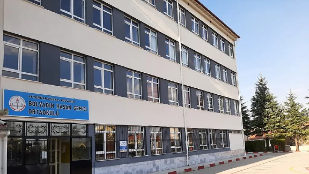Bolvadin Hasan Gemici Ortaokulu fotoğrafı