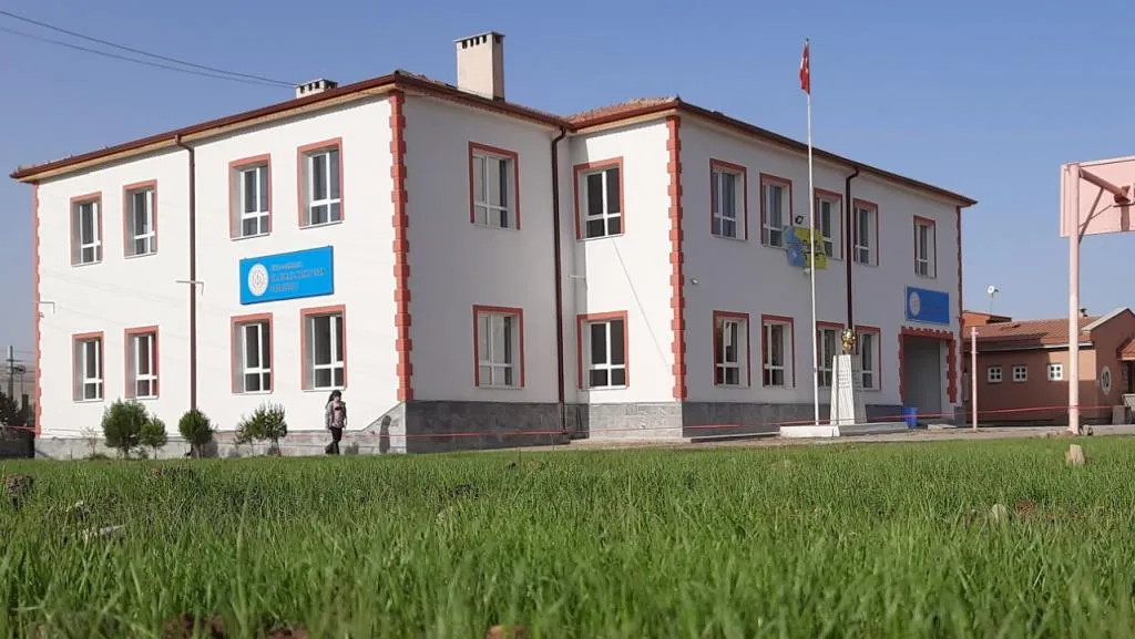Dr.İsmail Hakkı Oran Ortaokulu