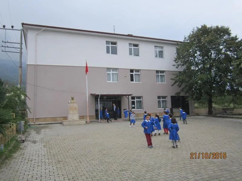 Nusretiye İlkokulu fotoğrafı