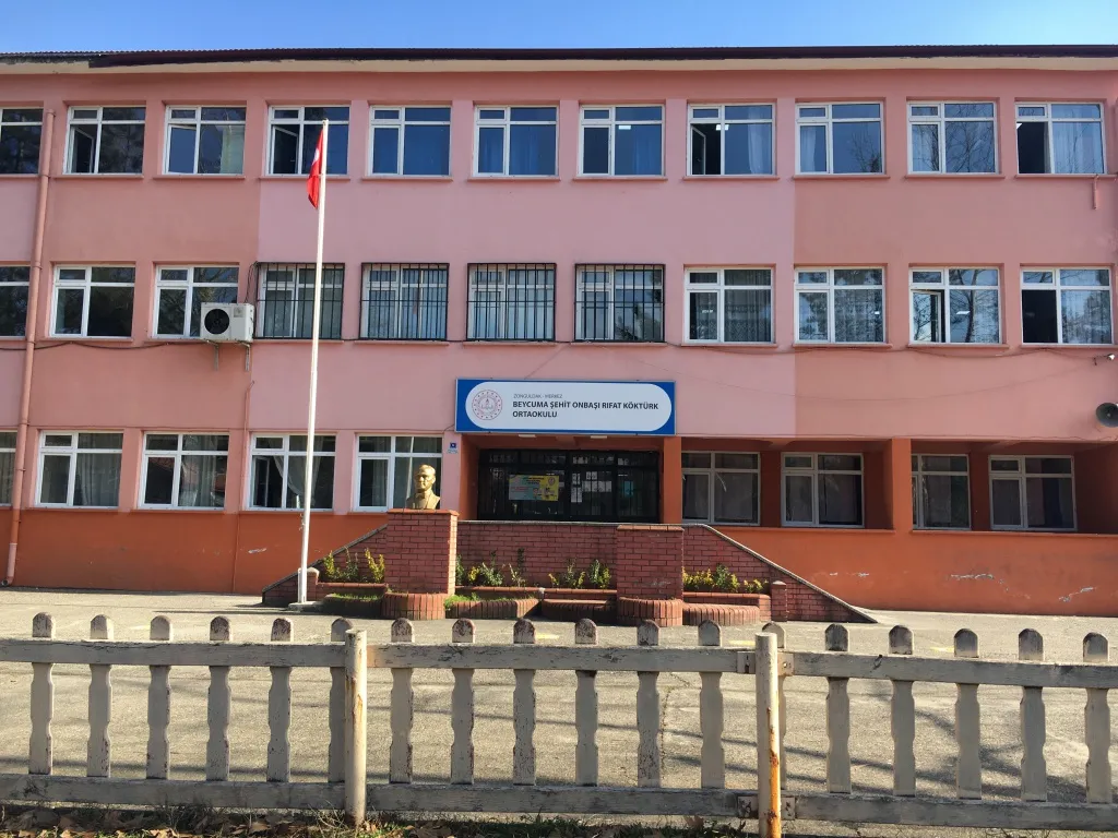 Beycuma Şehit Onbaşı Rıfat Köktürk Ortaokulu fotoğrafı