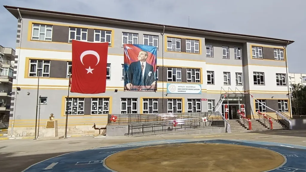 Hacı Hafize Hakkı Saygan İlkokulu