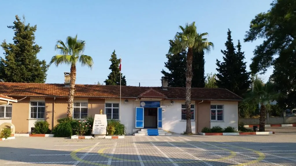 Ulukapı Merkez İlkokulu fotoğrafı