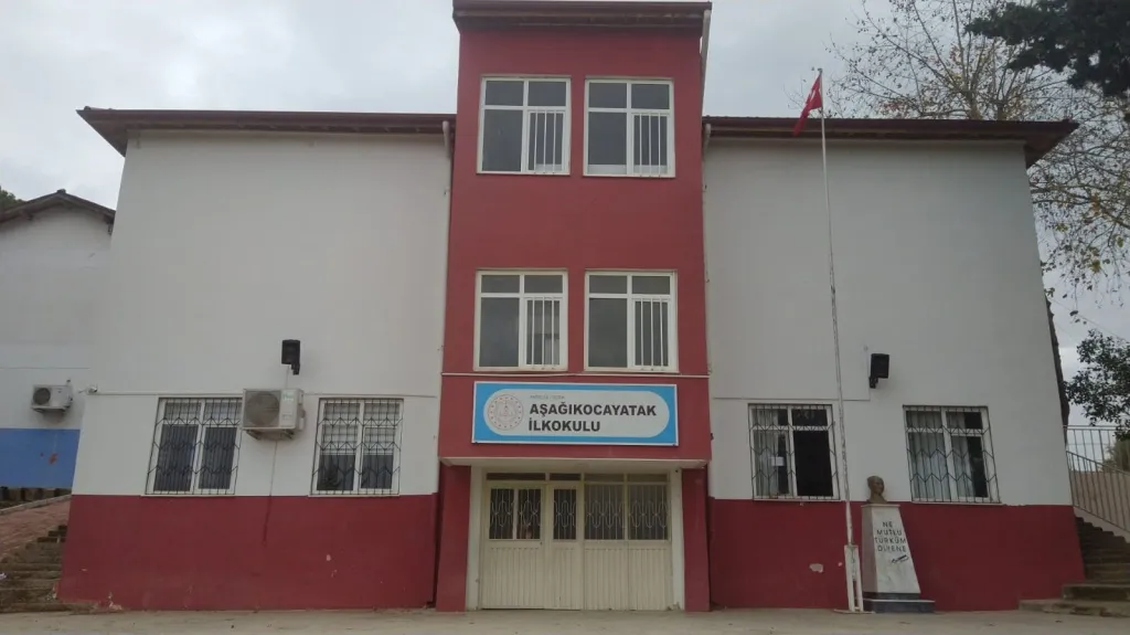 Aşağıkocayatak İlkokulu fotoğrafı